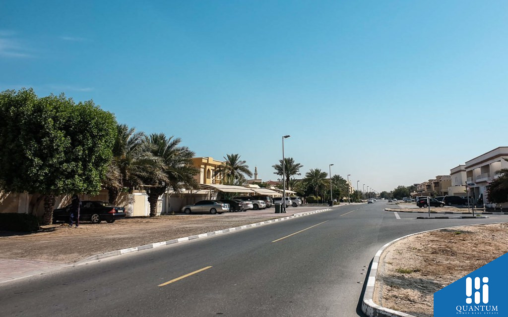 Parking spaces in Wadi Al Safa 2