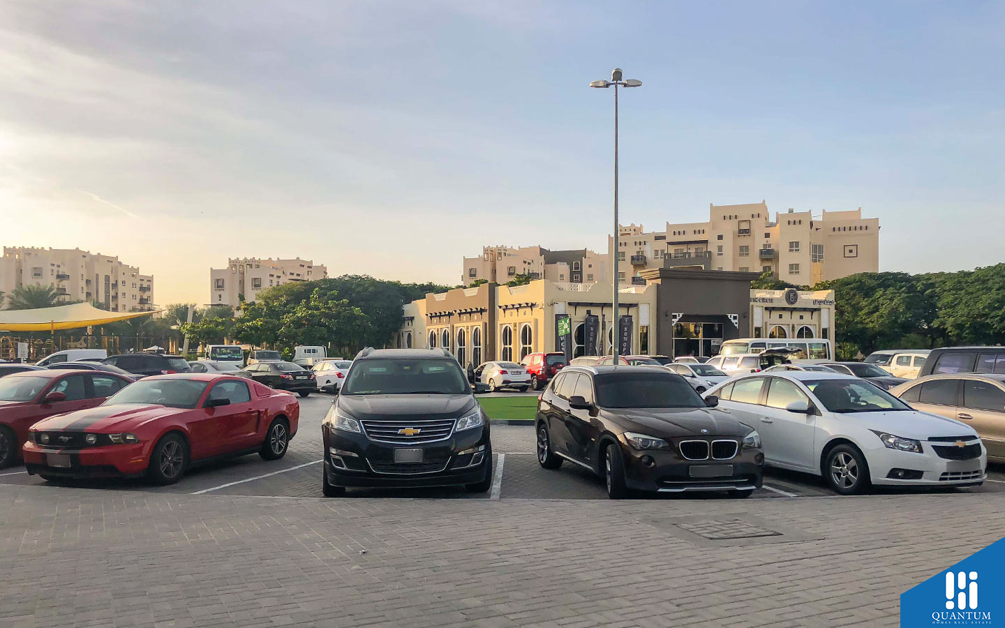 مواقف سيارات منظمة في رمرام