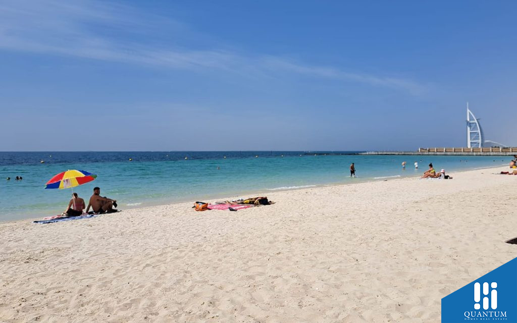 Al Sufouh Beach in Al Sufouh 1