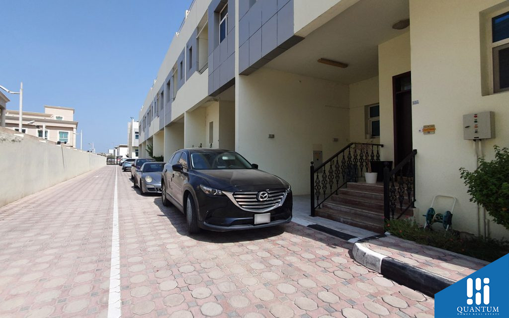 Parking in API Villas