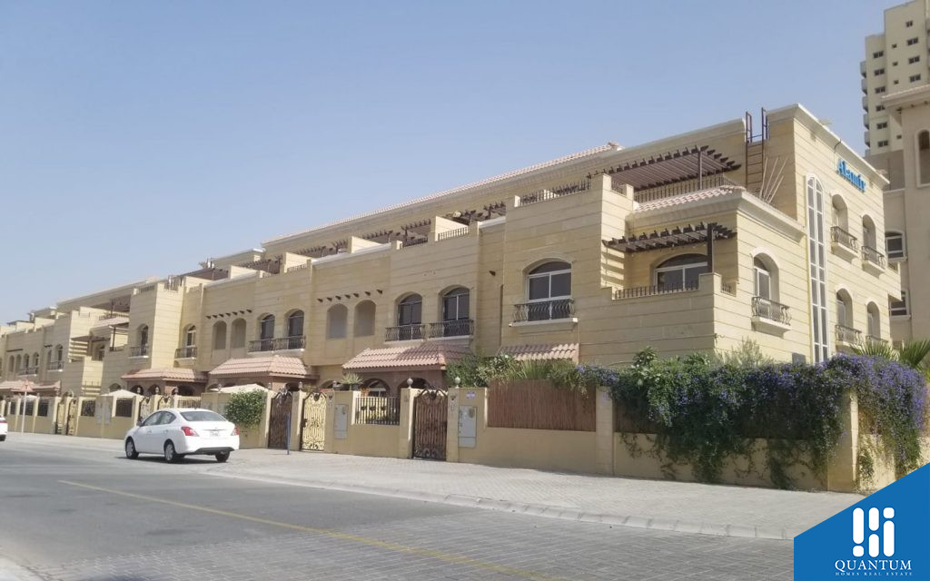 Villas in Al Amir Villas