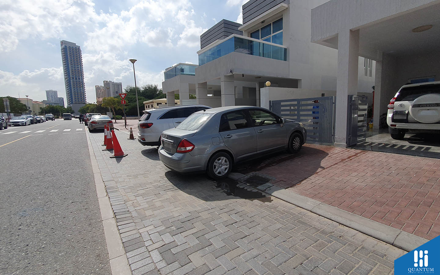 parking in Al Burooj Residence 4