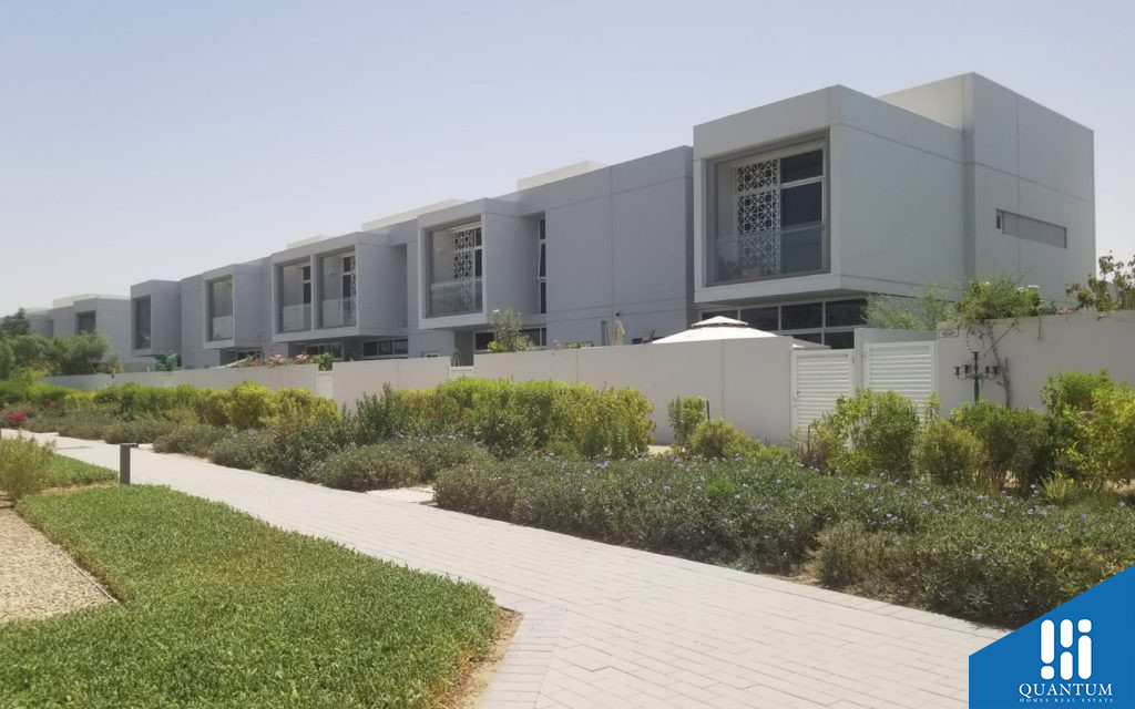 outside view of Arabella Townhouses