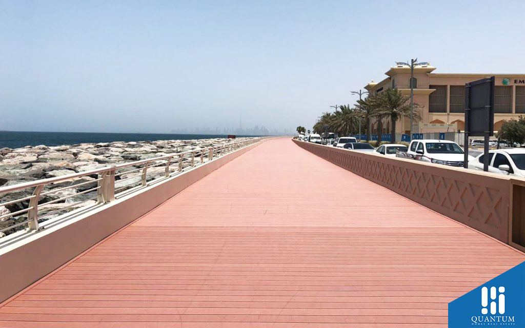 ممشى نخلة جميرا في دبي