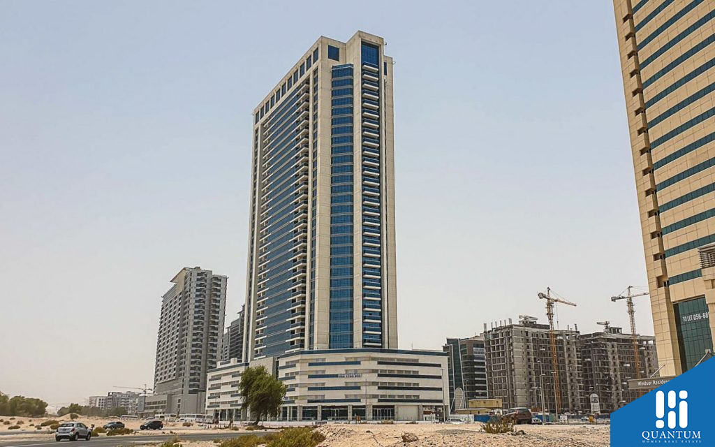 مبنى متوسط الارتفاع