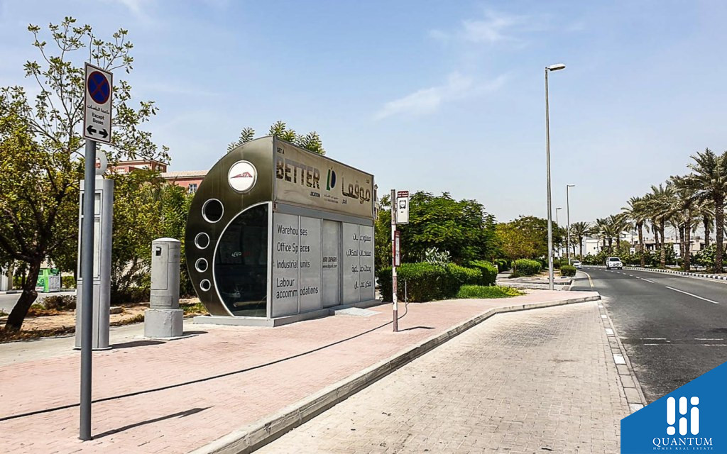 bus station
