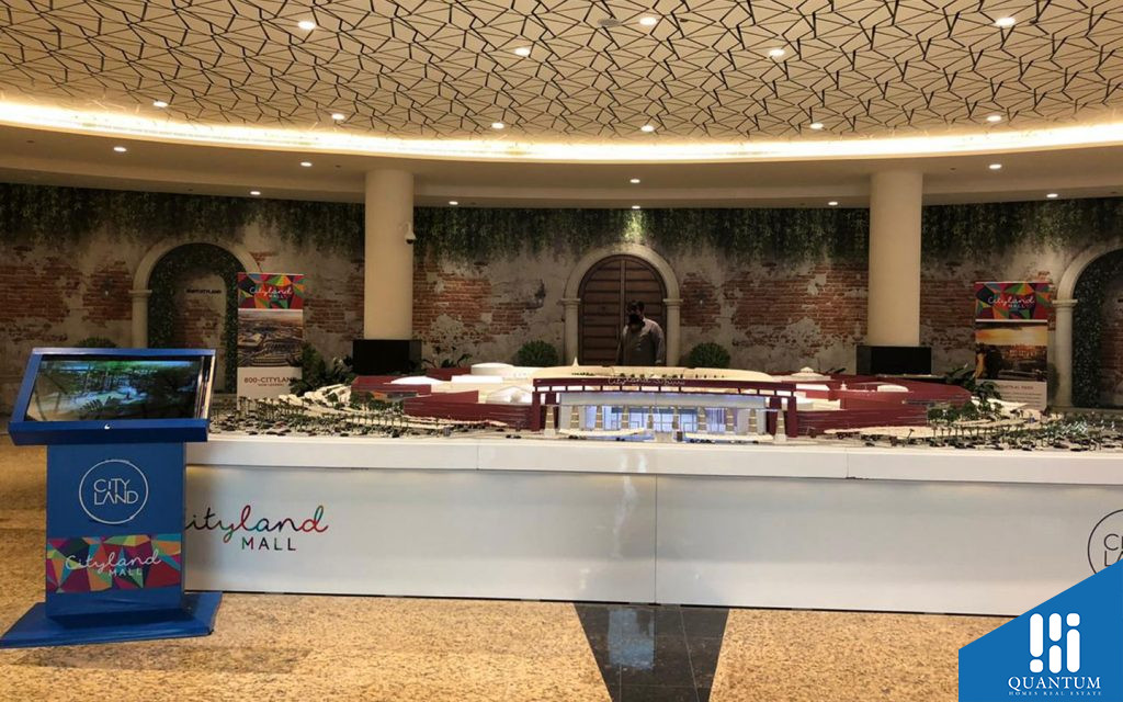 entrance of Cityland Mall Dubai