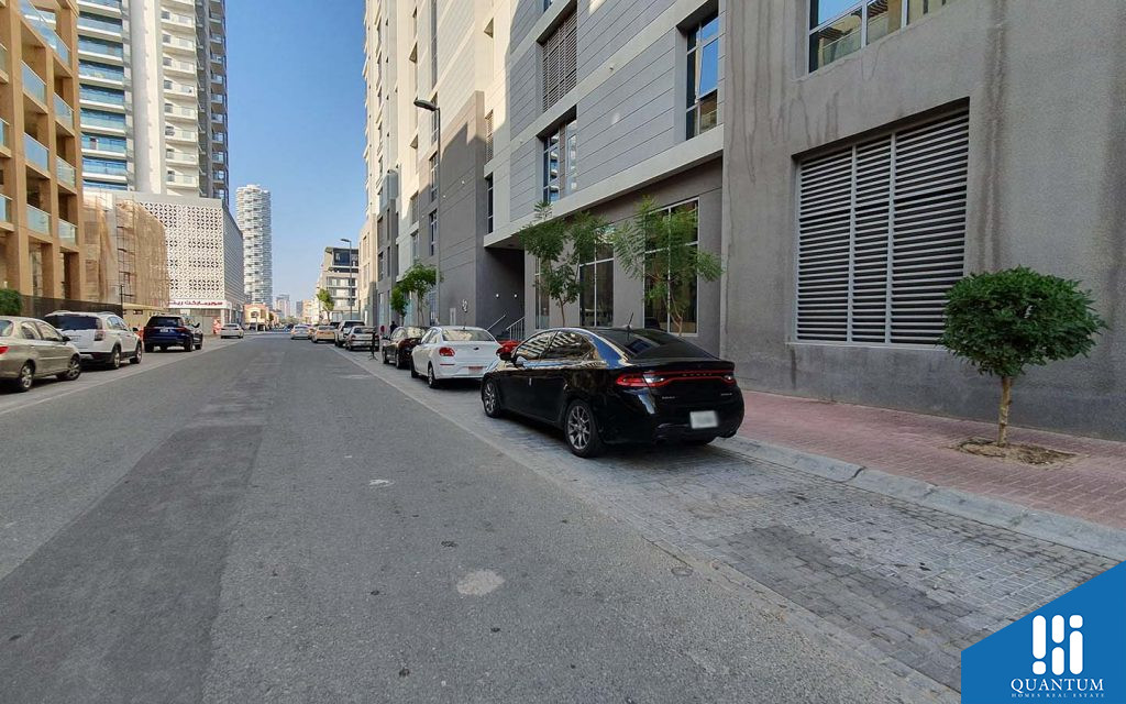 parking in district 17 jvc