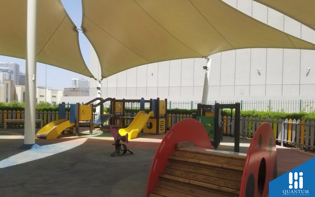 park in green community motor city