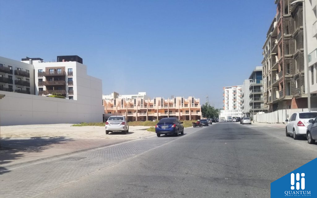 Parking spaces in Iris Park