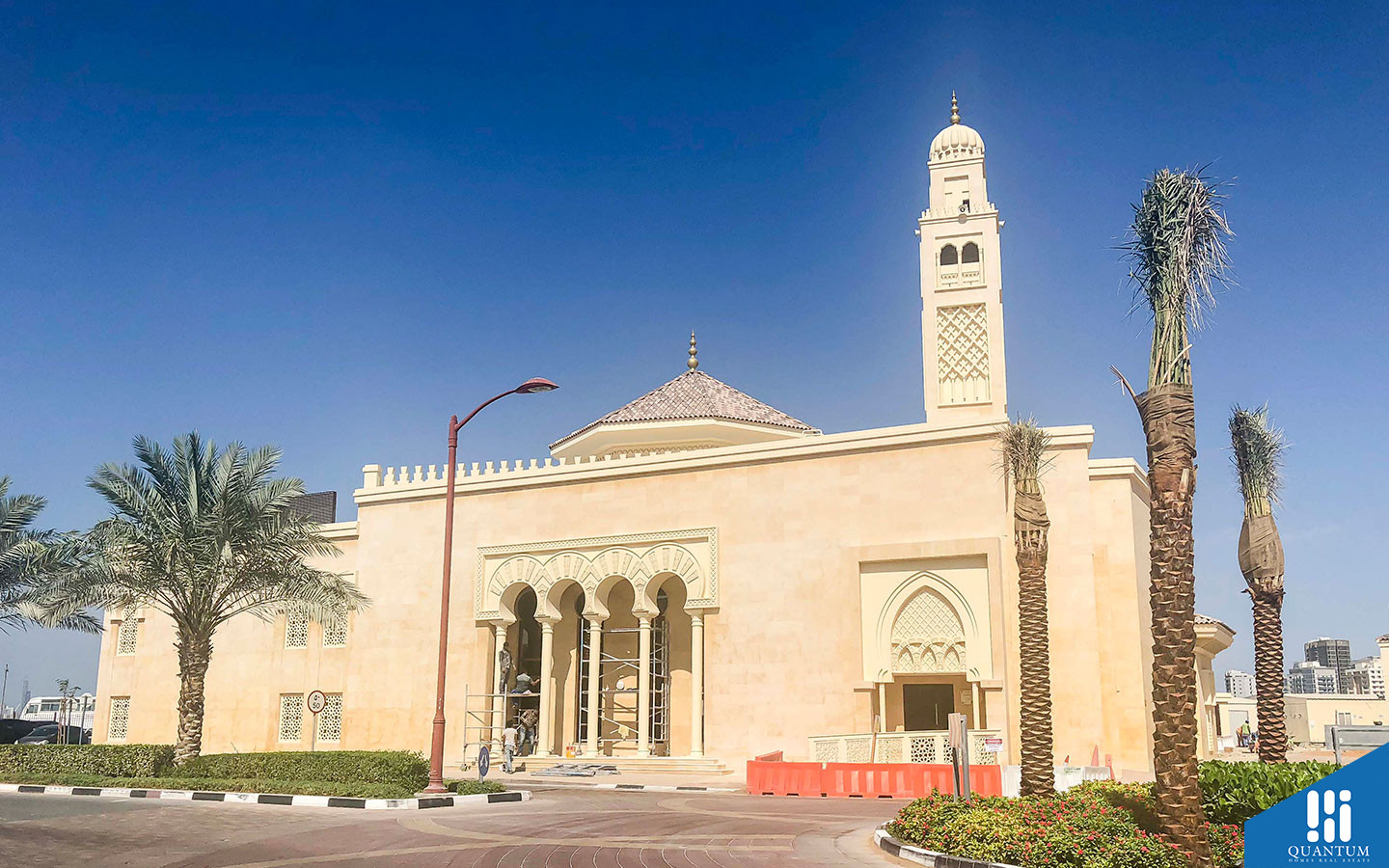 community mosque in Jumeirah Golf Estates