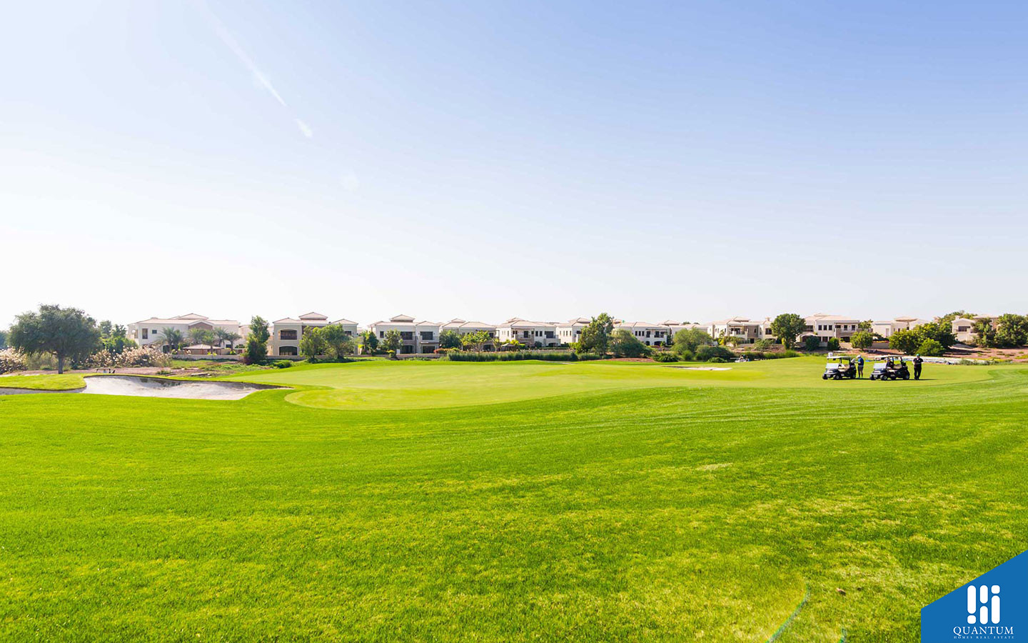 Golf course in Jumeirah Golf Estates