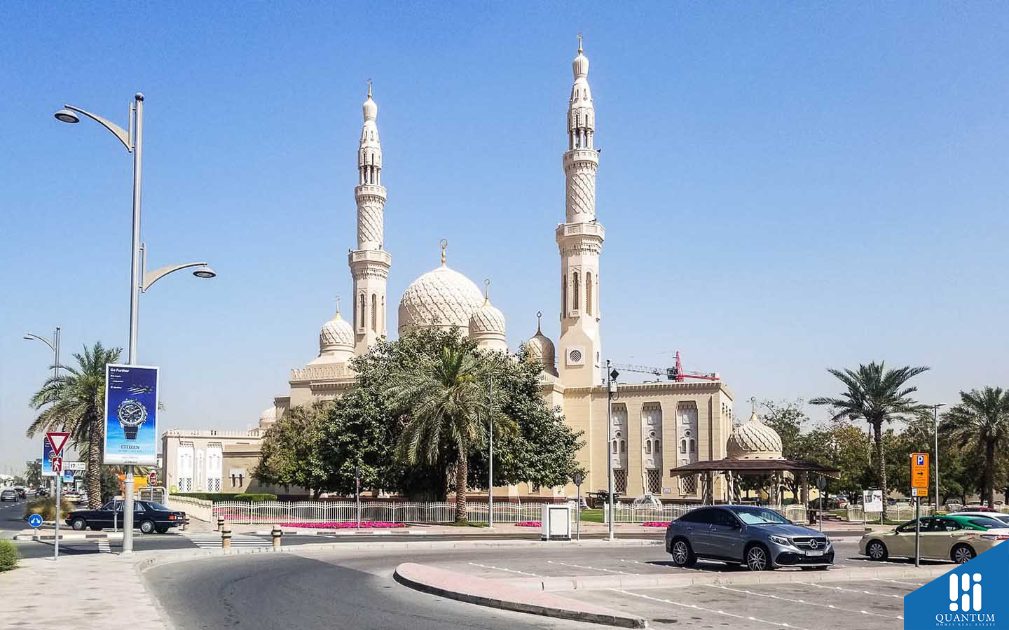 Jumeirah Mosque near La Mer