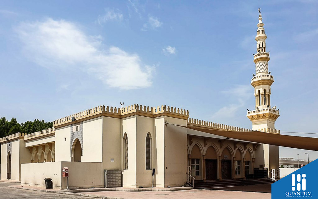 Mosque in Green Community East