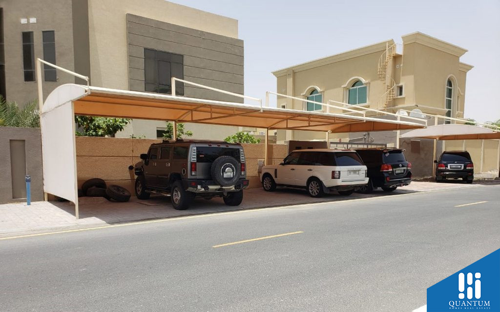 Parking space in Oud Al Muteena 2