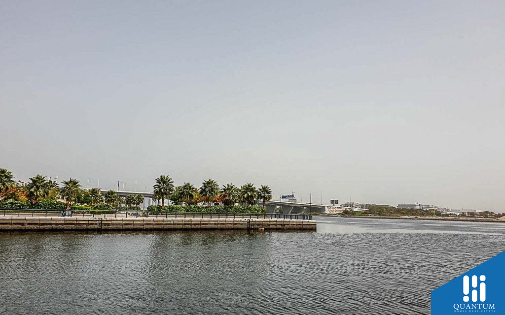 الخور