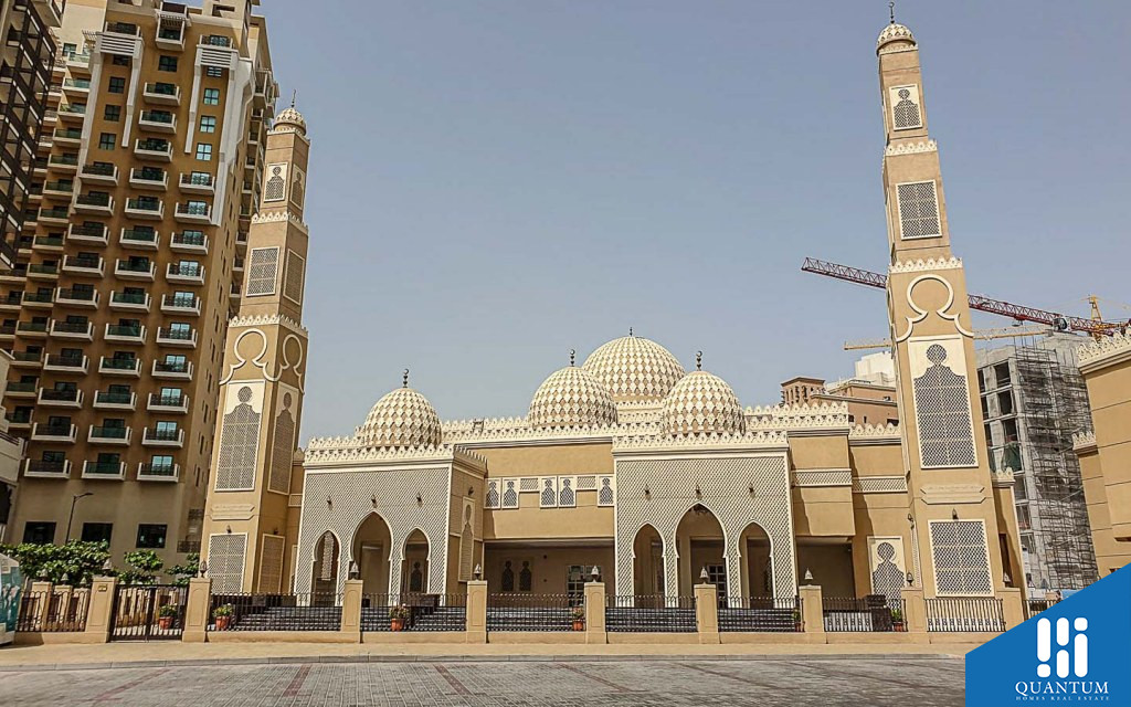 Sheikh Athija Bin Saqer Al Nahyan Mosque near dubai culture village