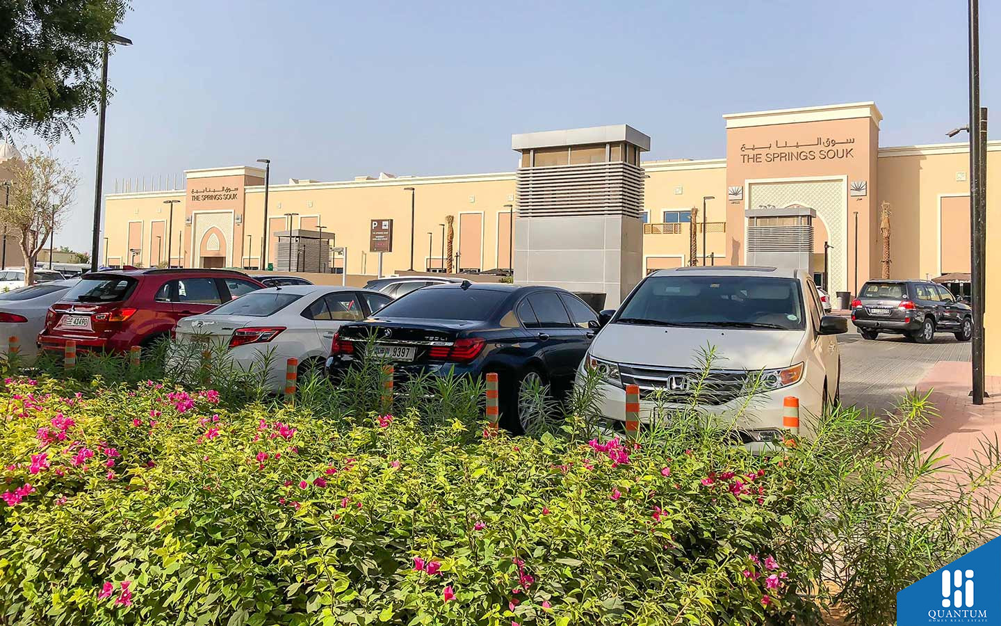 هتان 3، البحيرات