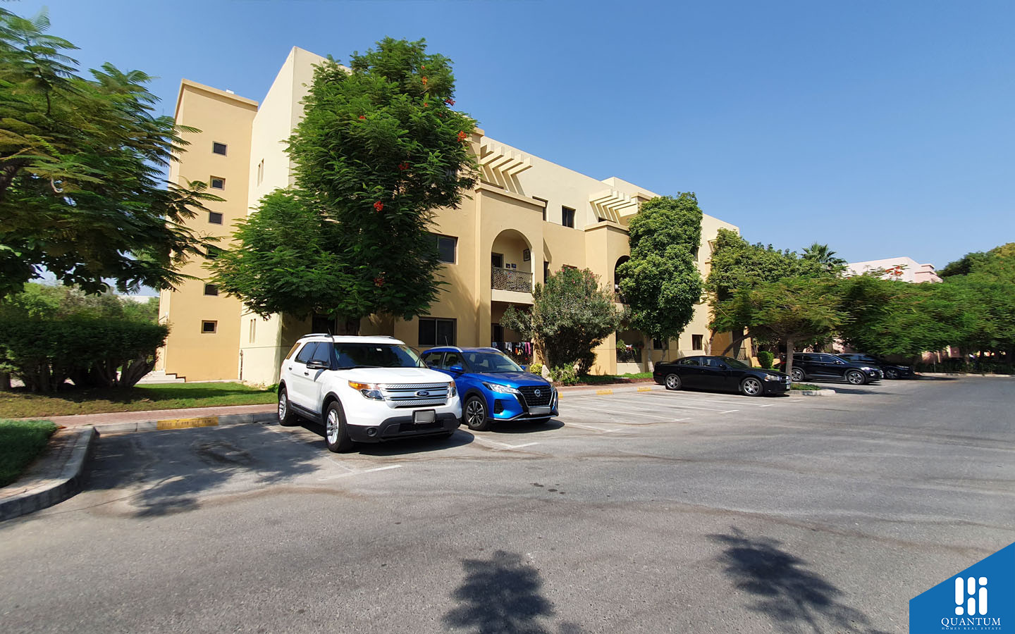 outside parking in The Gardens