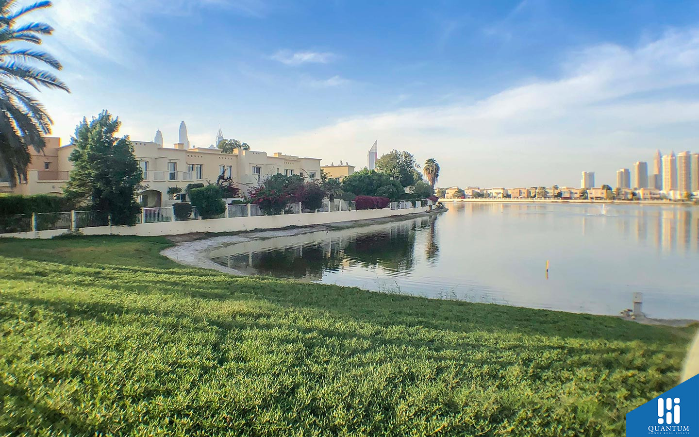 ديما 4، البحيرات