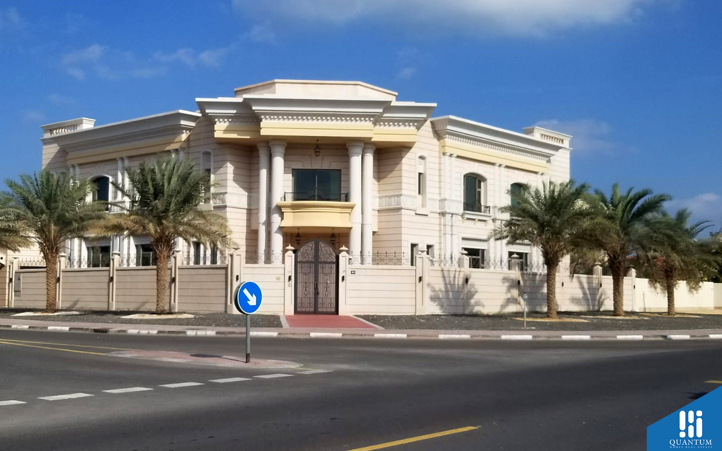 house in Umm Suqeim 3