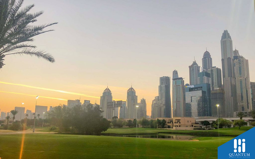 Emirates golf club near Hattan 1 The Lakes