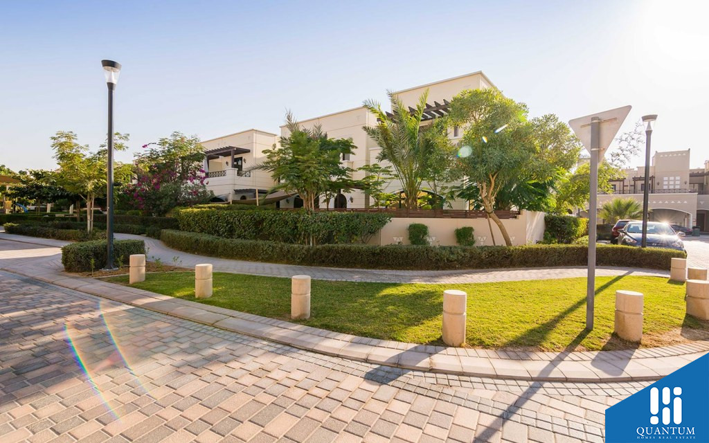 Properties in Mudon