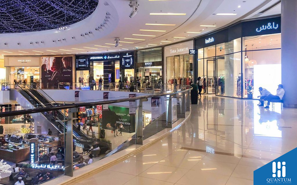 dubai marina mall near district 4D