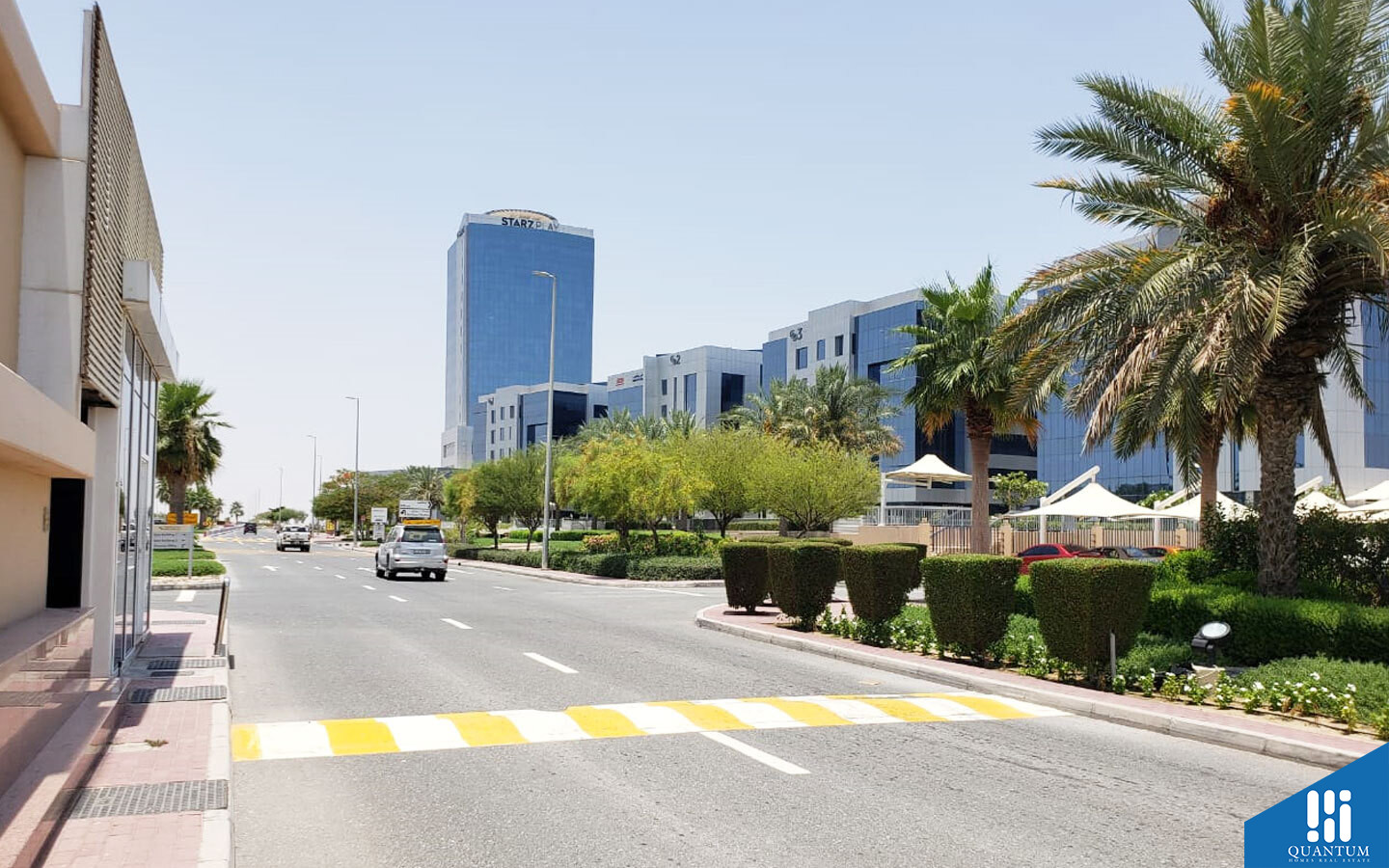 شارع فرعي في مدينة دبي للاستوديوهات