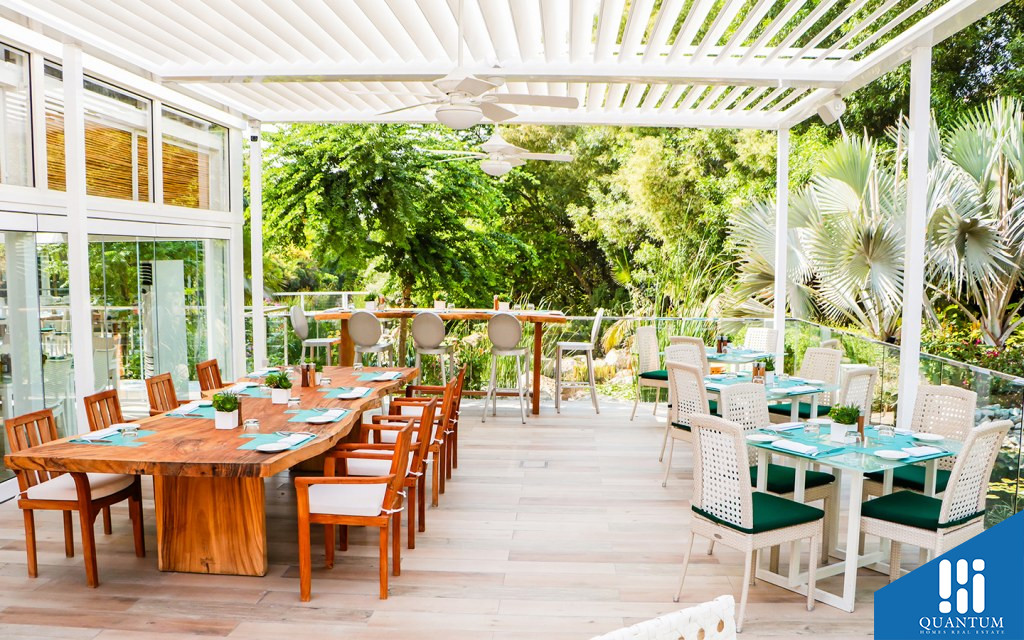 the farm restaurant near dahlia